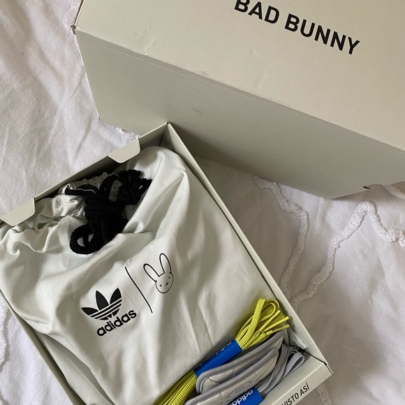 Adidas Bad Bunny Last Forum - Picture 5 of 10